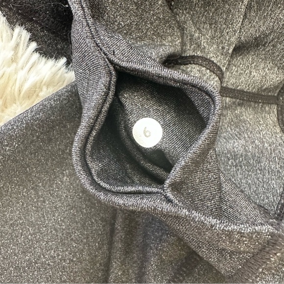 Lululemon Pace Rival Gray Black Crop Mesh Leggings Size: 6 - Picture 5 of 7